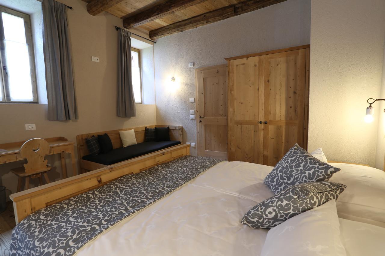 Agritur Ciastel Villa Sanzeno Bagian luar foto