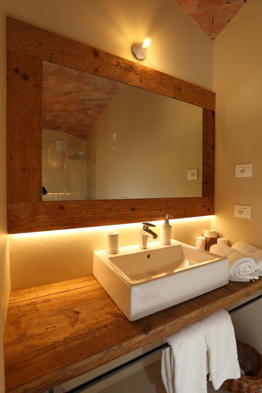 Agritur Ciastel Villa Sanzeno Bagian luar foto
