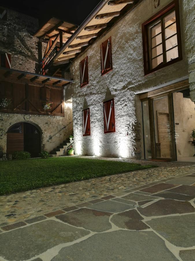 Agritur Ciastel Villa Sanzeno Bagian luar foto