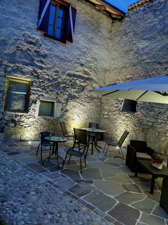 Agritur Ciastel Villa Sanzeno Bagian luar foto